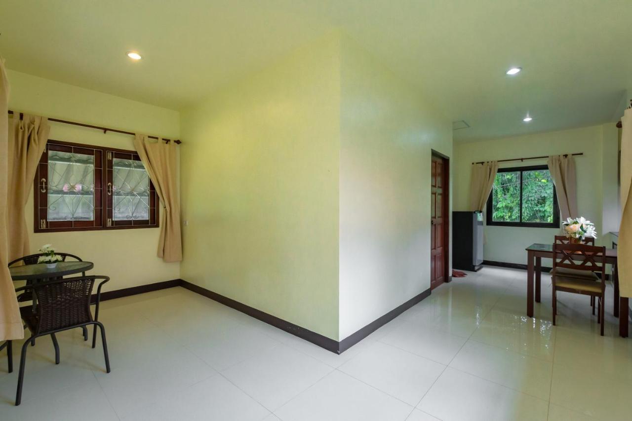 Green Garden House Ao Nam Mao Екстер'єр фото