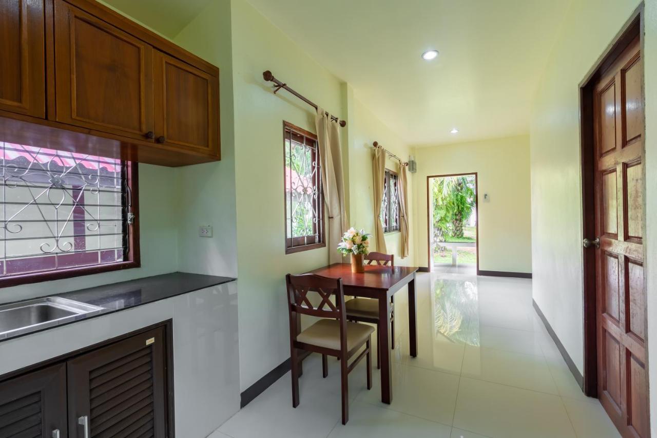 Green Garden House Ao Nam Mao Екстер'єр фото