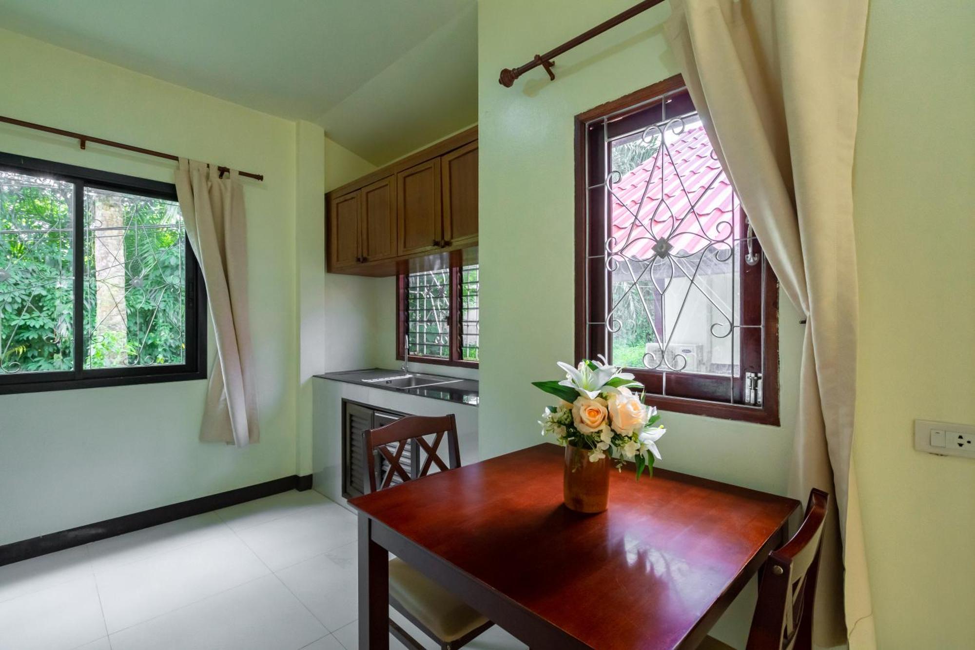 Green Garden House Ao Nam Mao Екстер'єр фото