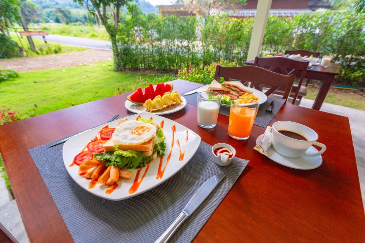 Green Garden House Ao Nam Mao Екстер'єр фото